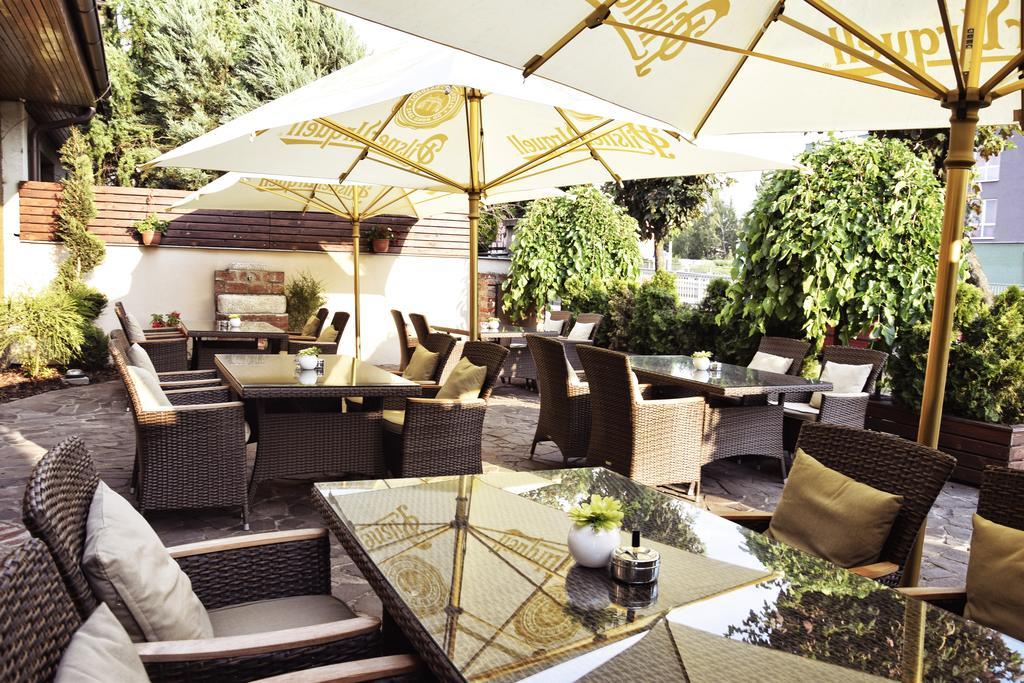 Barock Restaurant&Pension Topoľcany Bagian luar foto